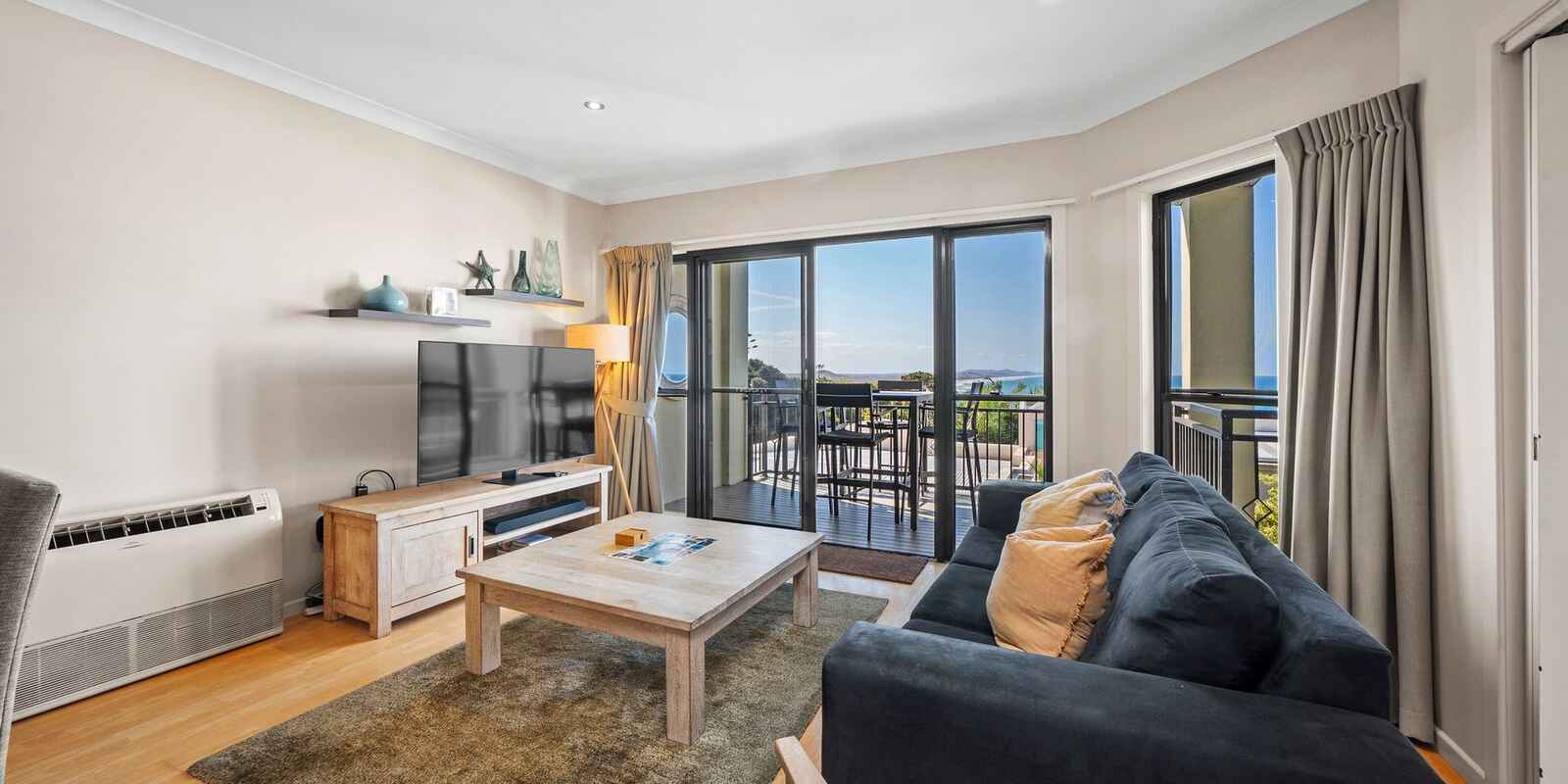 11/21 Bay Terrace Coolum Beach