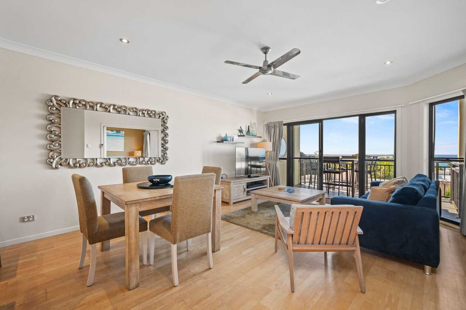 11/21 Bay Terrace Coolum Beach