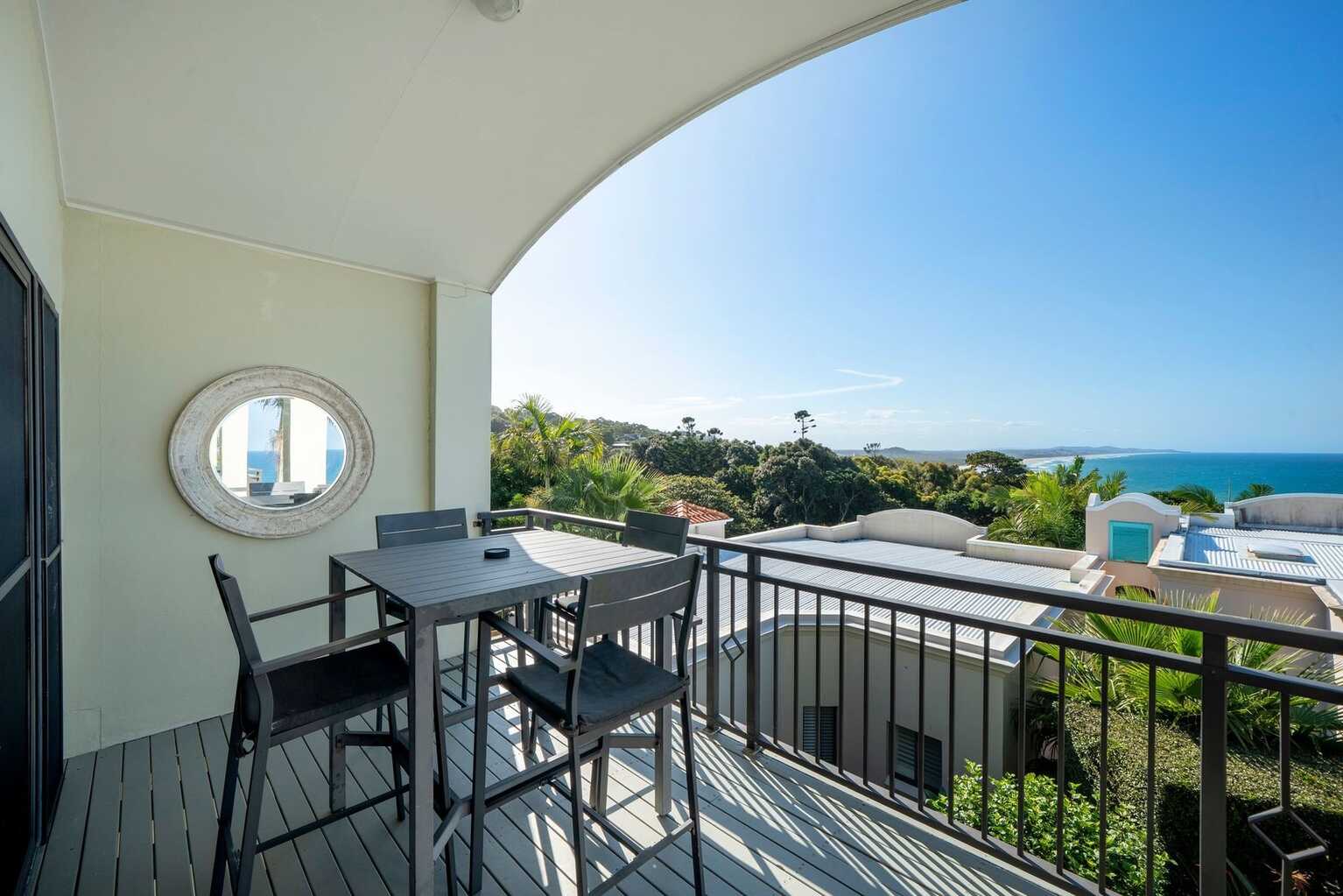 11/21 Bay Terrace Coolum Beach