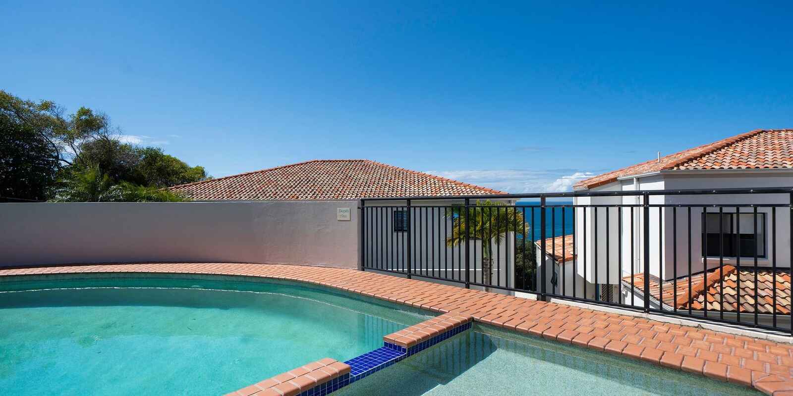 11/21 Bay Terrace Coolum Beach