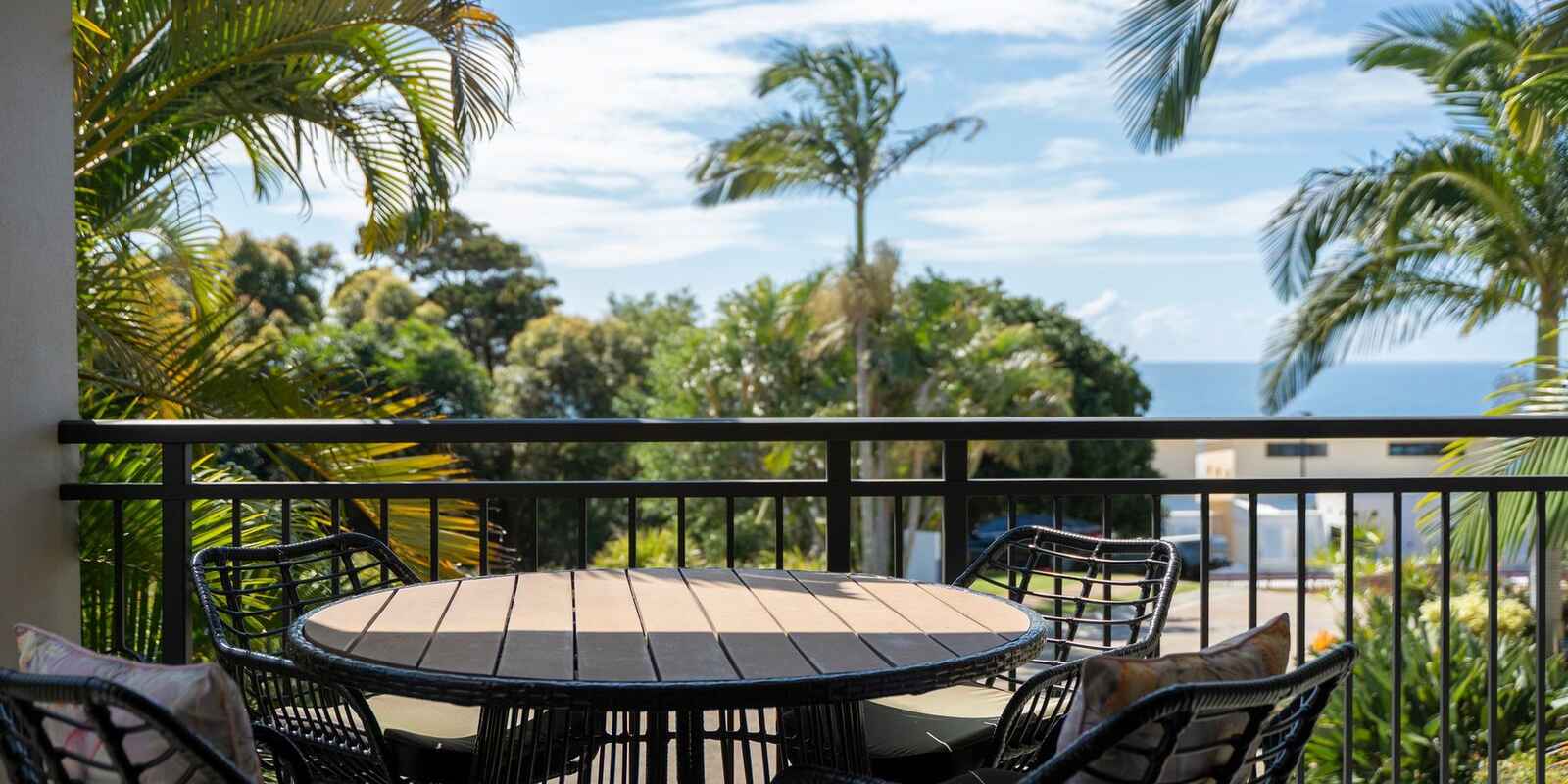 17/21 Bay Terrace  Coolum Beach