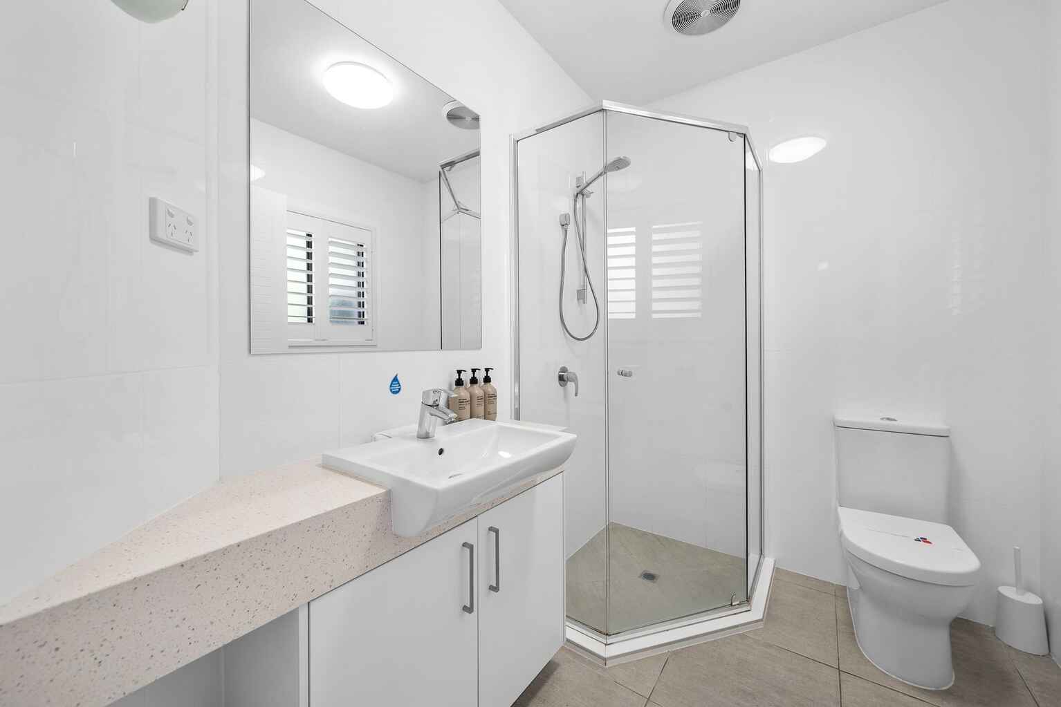 17/21 Bay Terrace  Coolum Beach