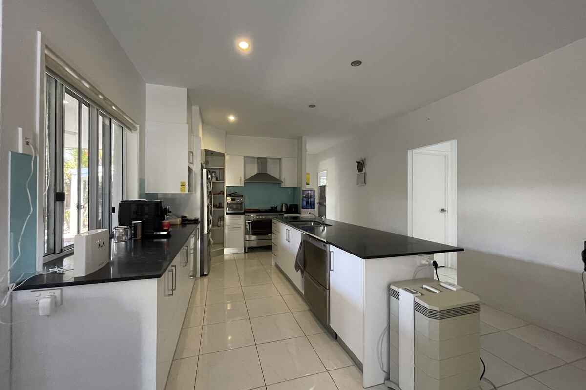 30 Crestview Drive Peregian Springs 30 Crestview Drive Peregian Springs