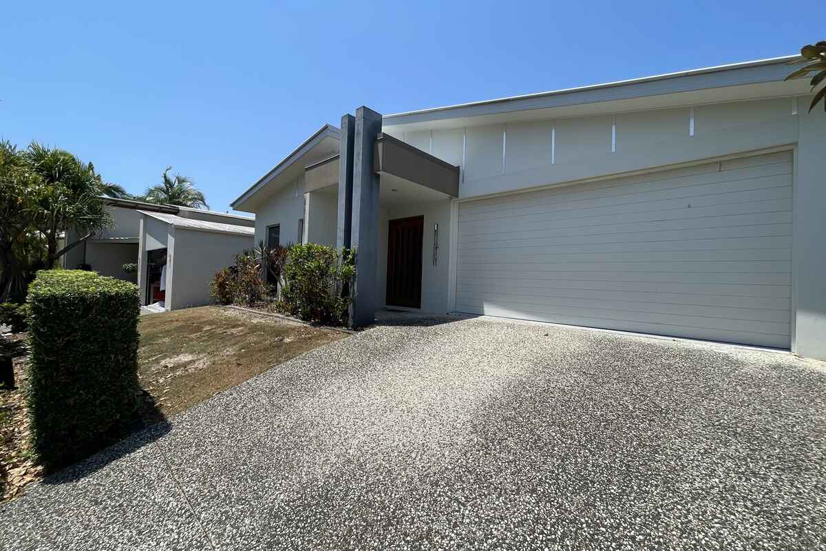 30 Crestview Drive Peregian Springs 30 Crestview Drive Peregian Springs