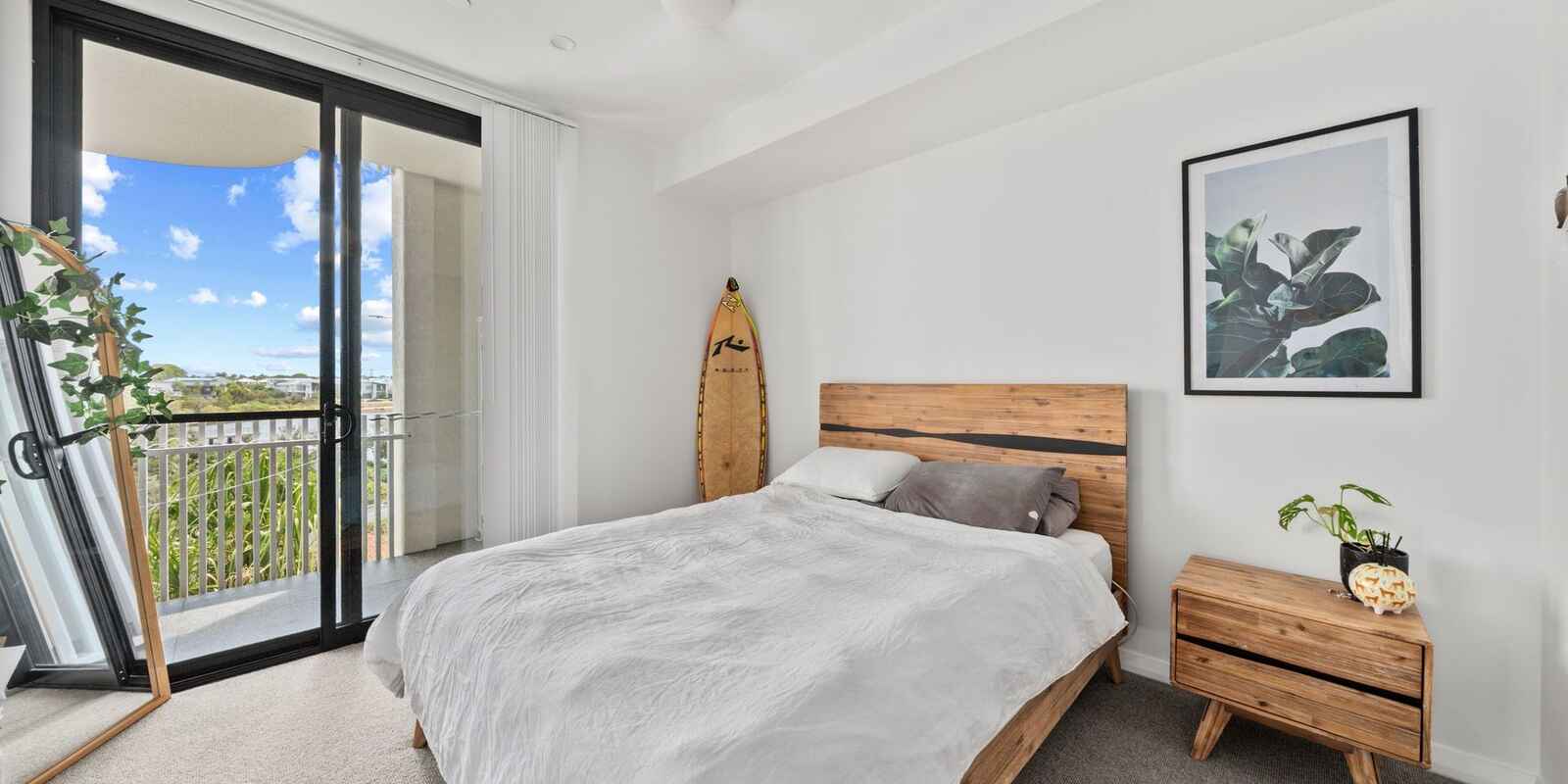 25/6 Barrel Street Bokarina