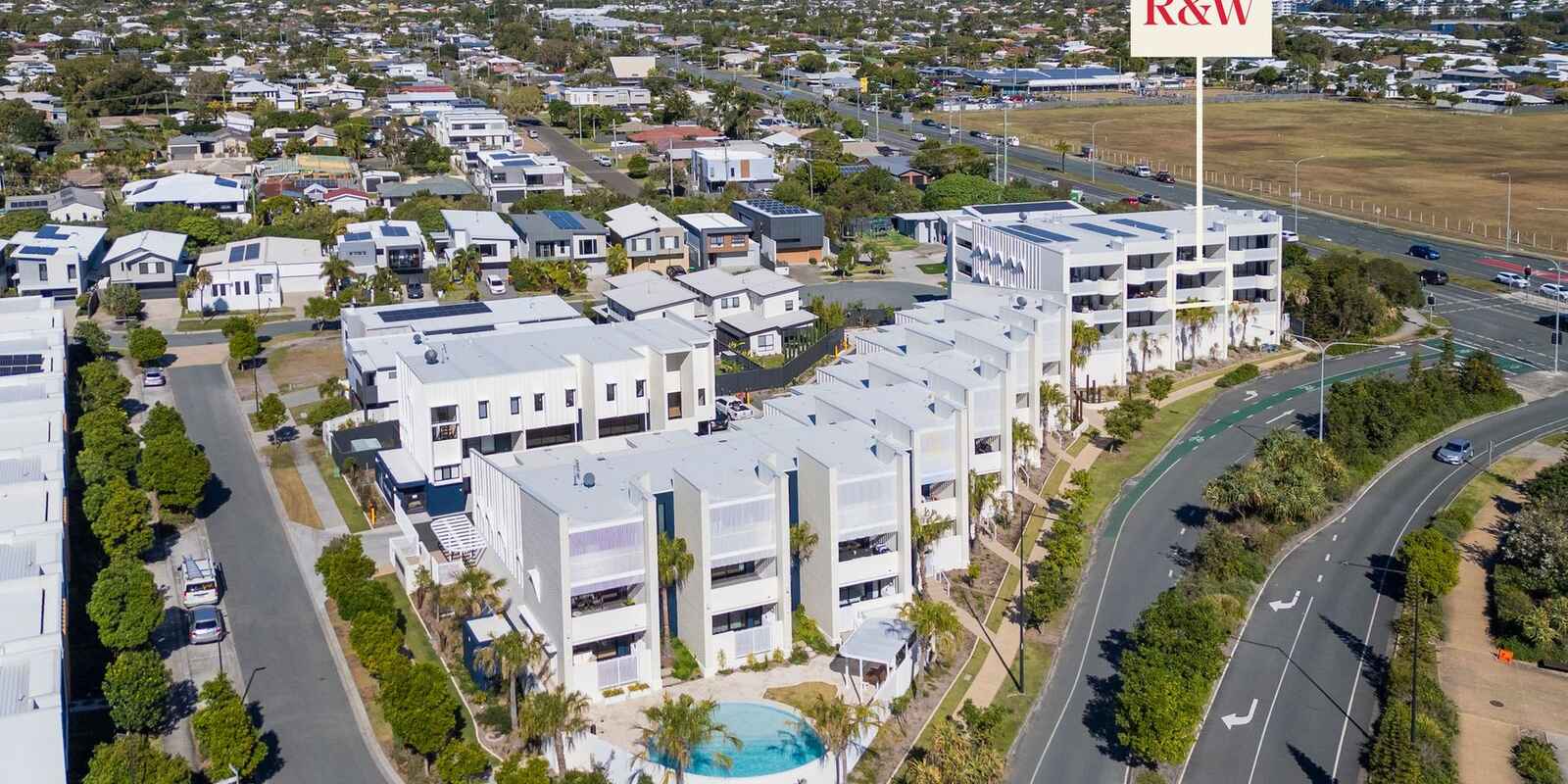 25/6 Barrel Street Bokarina