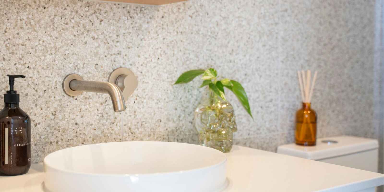 25/6 Barrel Street Bokarina