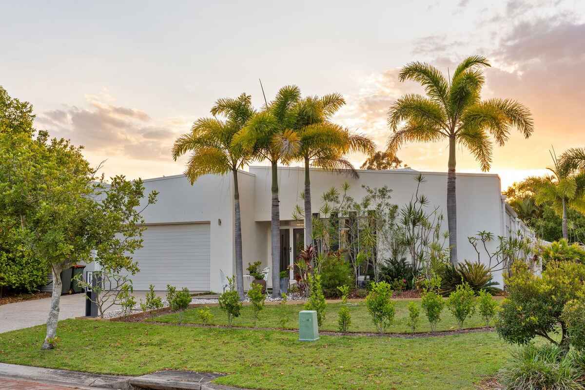 2 Crestview Drive Peregian Springs 2 Crestview Drive Peregian Springs