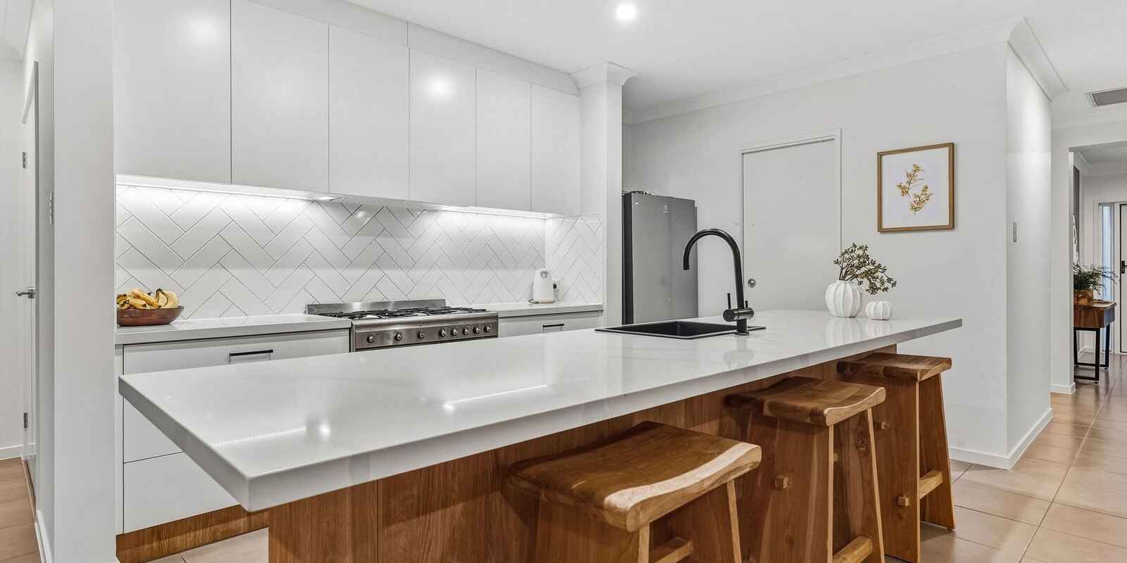 10 Tomoka Close Peregian Springs