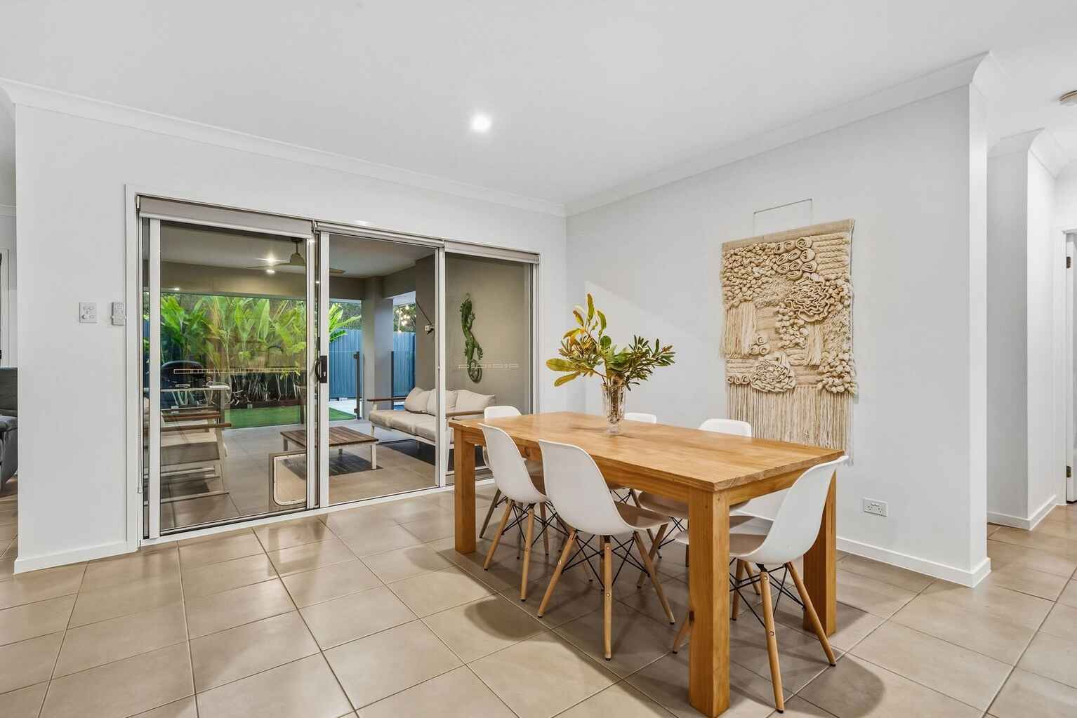 10 Tomoka Close Peregian Springs