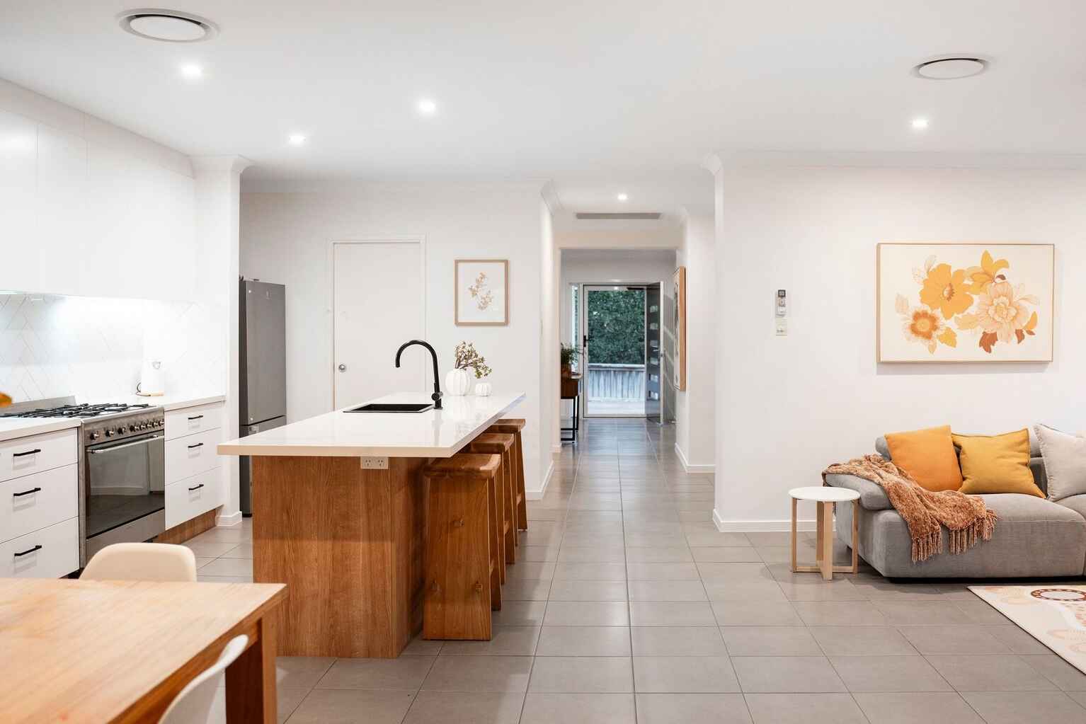 10 Tomoka Close Peregian Springs