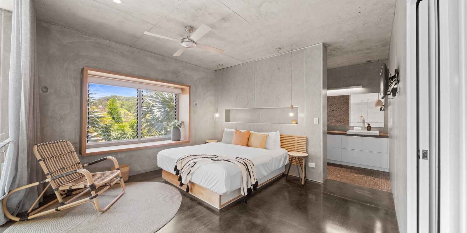 4 Opal Place Yaroomba