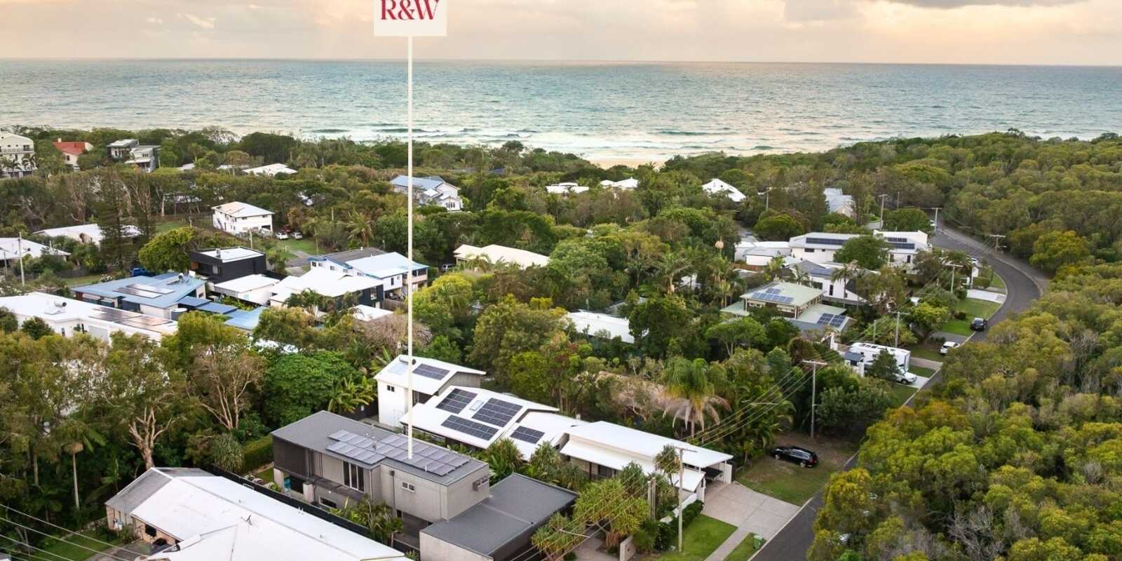 3 Warragah Parade Yaroomba