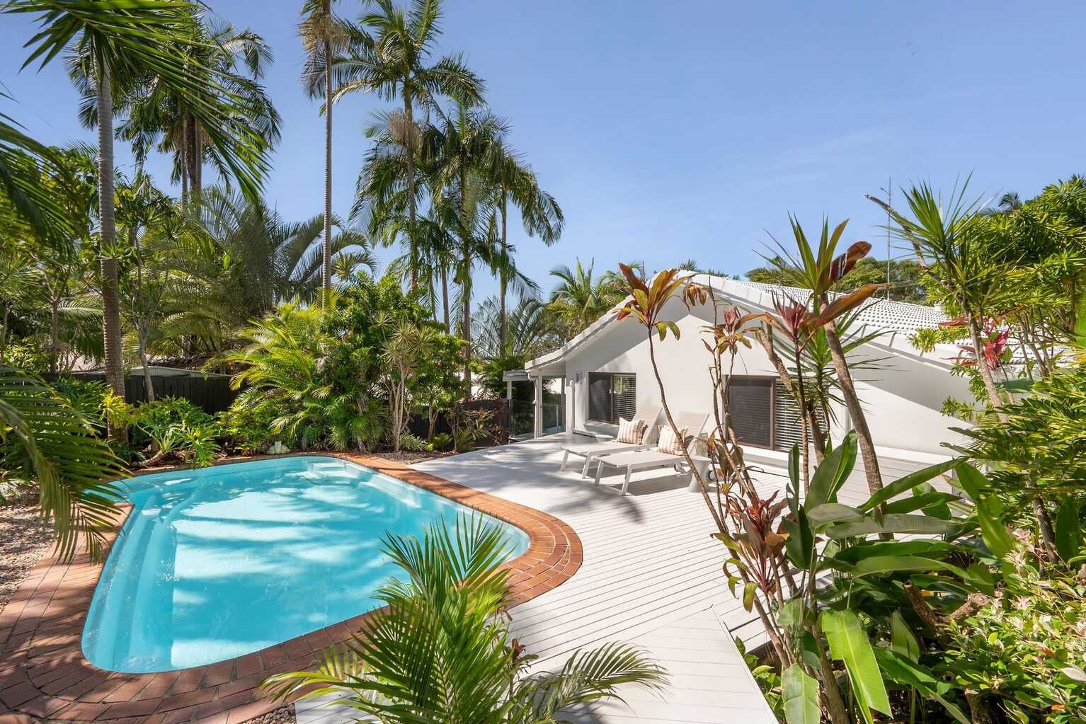 6 Camille Court Mount Coolum