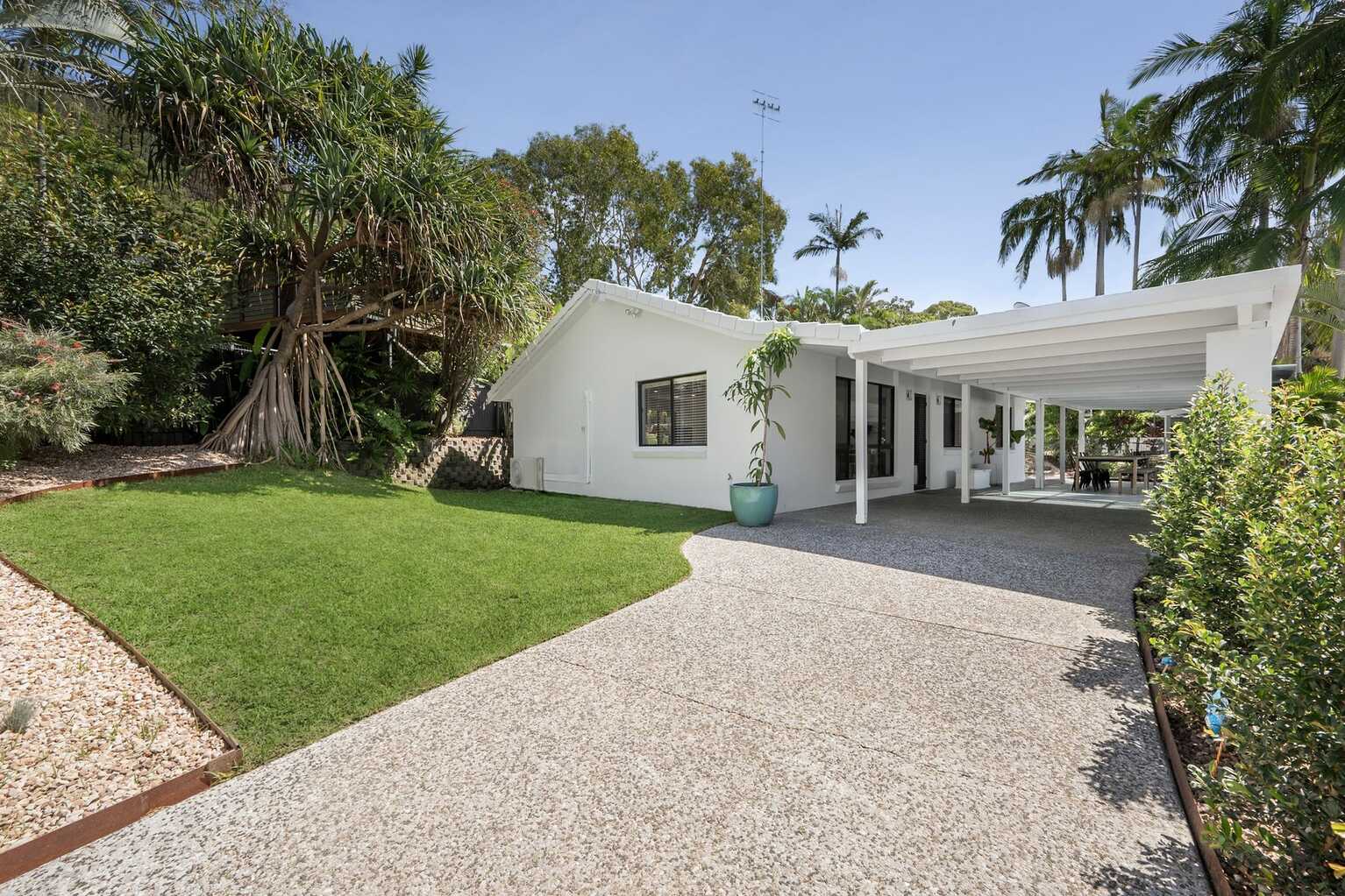 6 Camille Court Mount Coolum