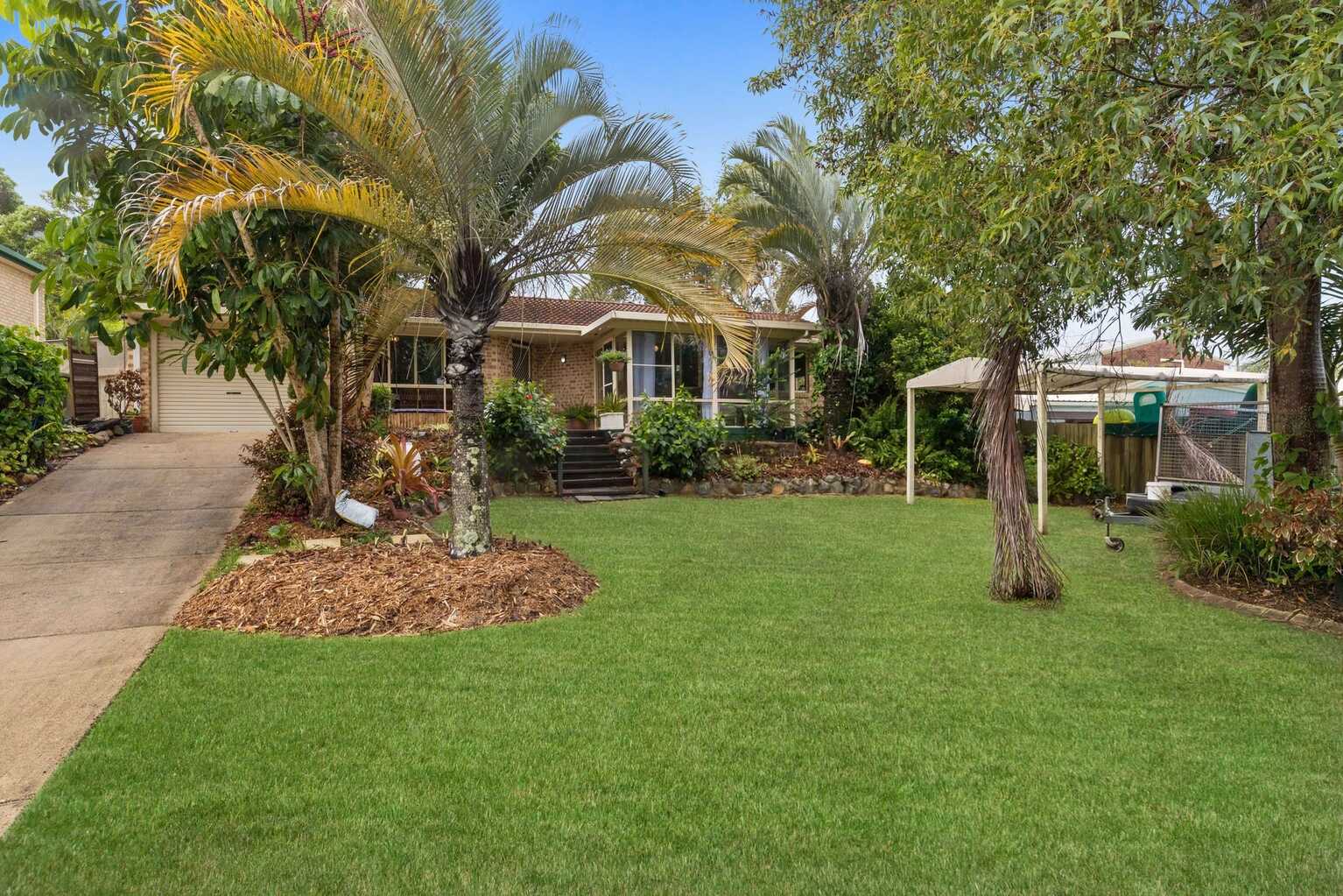 36 Suncoast Beach Drive Mount Coolum