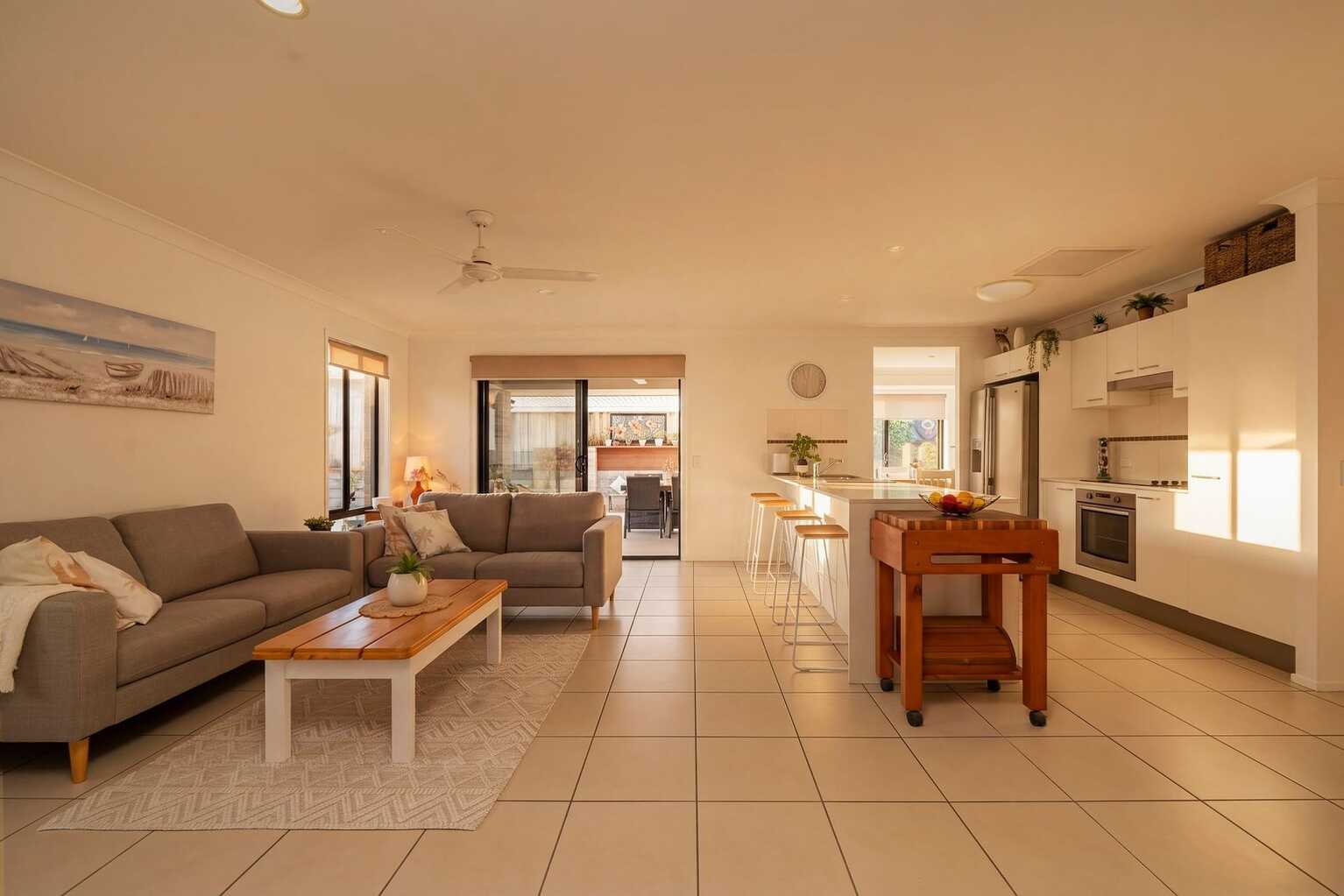 24 Kingsmill Circuit Peregian Springs 24 Kingsmill Circuit Peregian Springs