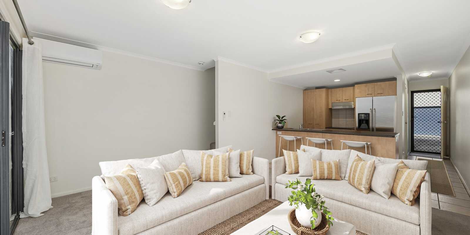 5/21 Low Street Yandina