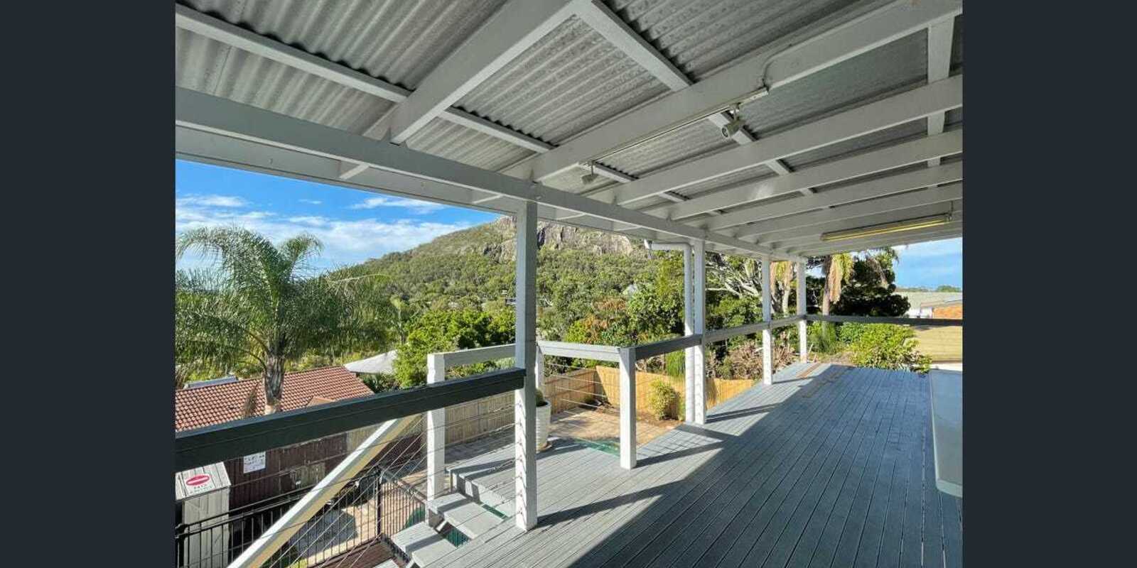 8 Marakari Crescent Mount Coolum