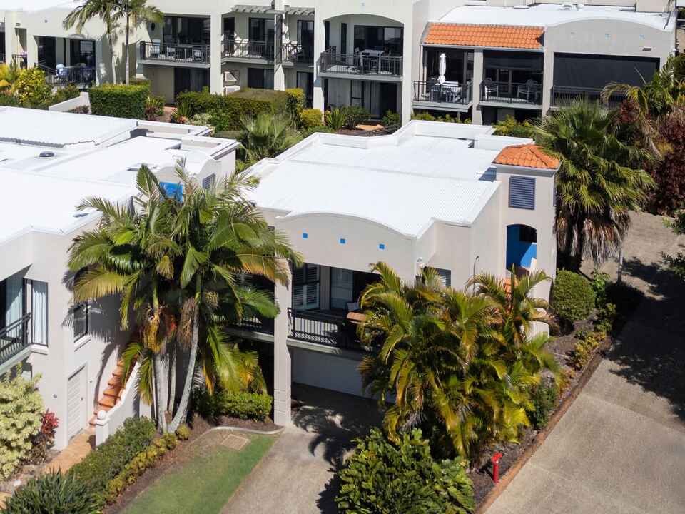 17/21 Bay Terrace  Coolum Beach