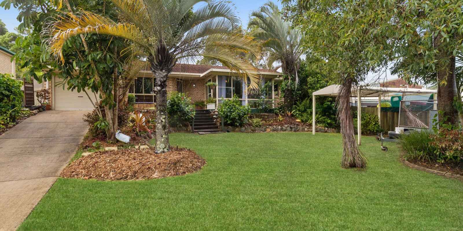 36 Suncoast Beach Drive Mount Coolum
