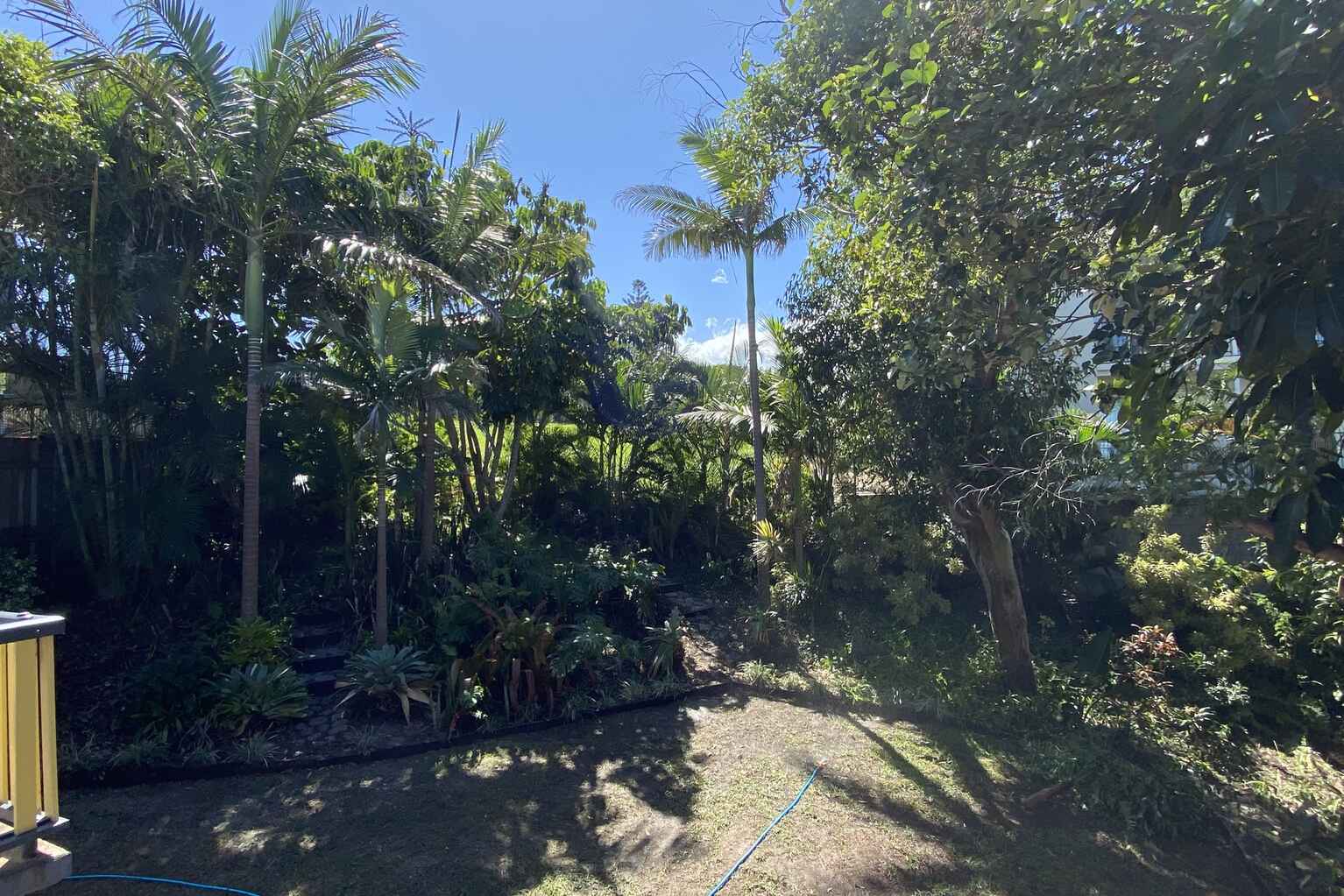 6 Neurum Road Yaroomba