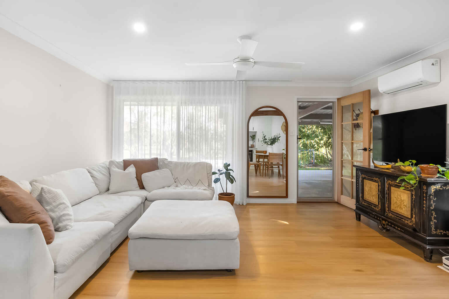 74 Suncoast Beach Drive Mount Coolum