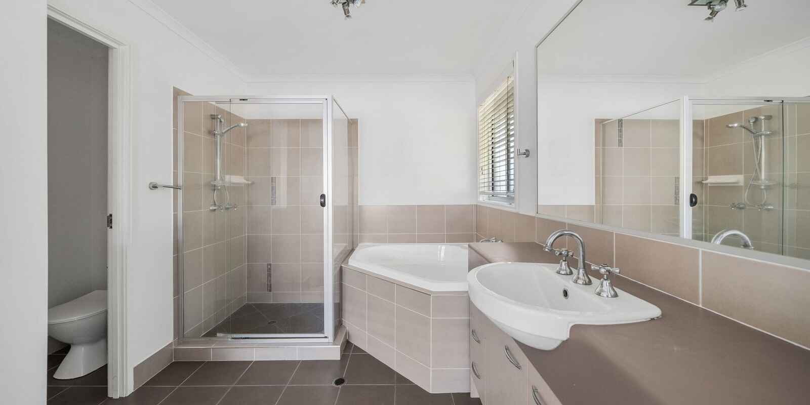 24 Tolkien Place Coolum Beach