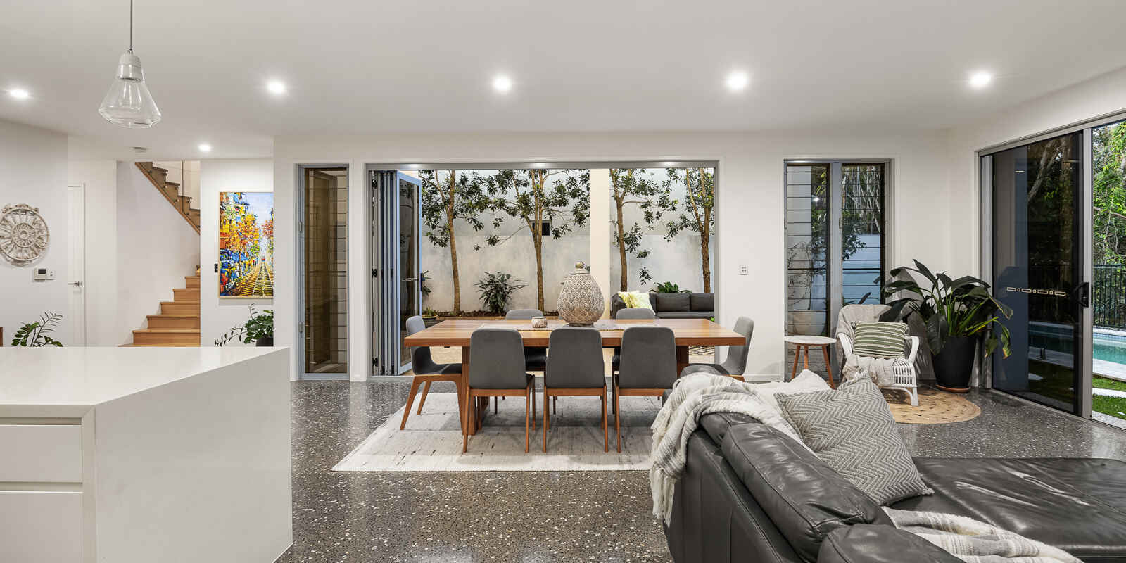 18 Belle Mare Avenue Yaroomba 18 Belle Mare Avenue Yaroomba