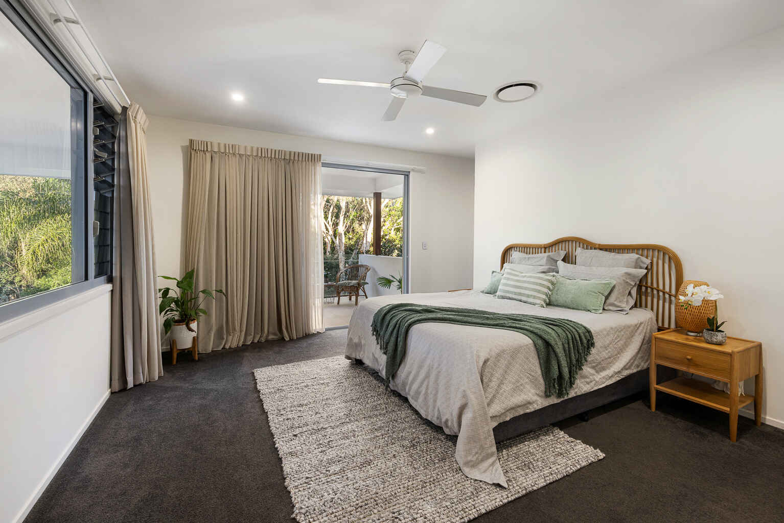 18 Belle Mare Avenue Yaroomba 18 Belle Mare Avenue Yaroomba