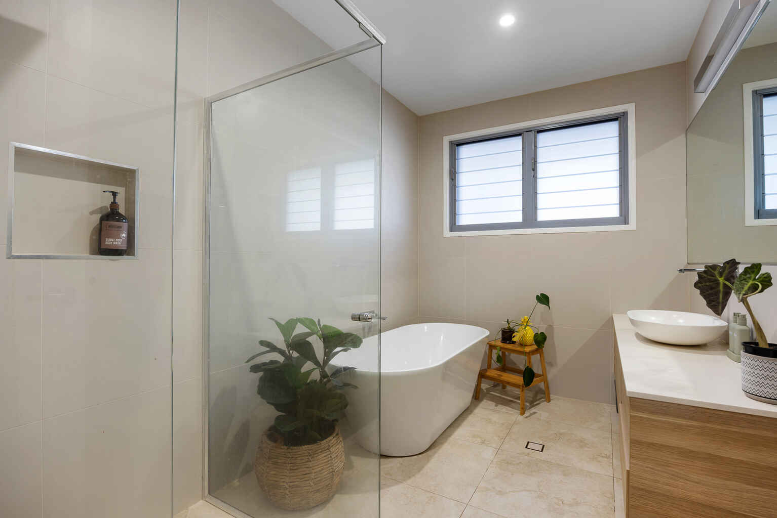 18 Belle Mare Avenue Yaroomba 18 Belle Mare Avenue Yaroomba