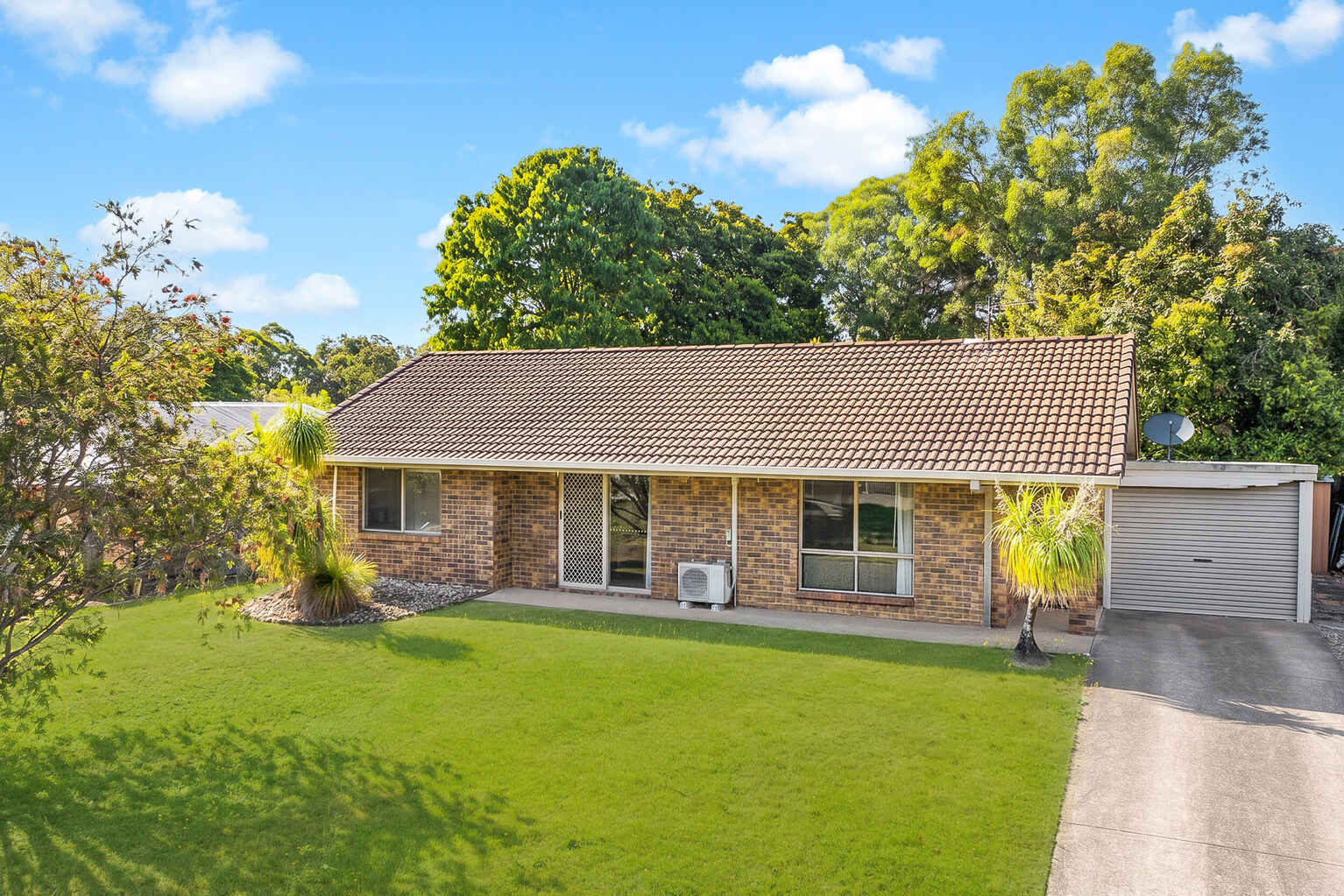 4 Coorara Court Mount Coolum