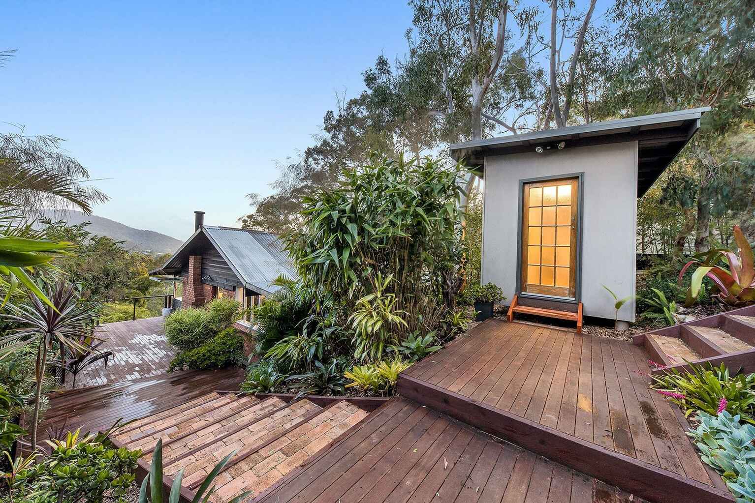 15 Hilltop Crescent Coolum Beach